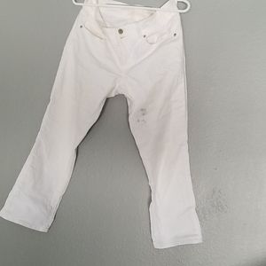 Artist Crop  white Jean. Size 10